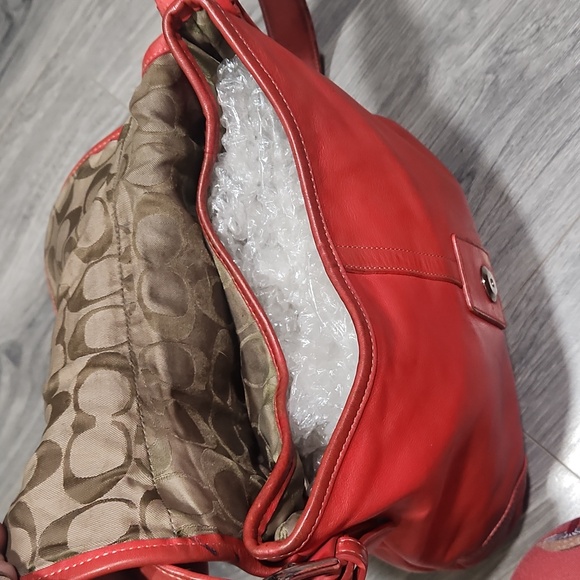 Vintage Tomatoe Red Soho Coach Leather Crossbody Shouldet Bag - Picture 11 of 16